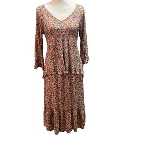 Rachel Zoe Multicolor Floral 2 Piece Dress, with bell sleeves. Light & Flowing